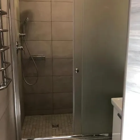 Apartment Cozy In Tirana